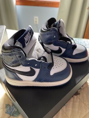 Nike Jordan 1 Navy, White and Black High-Top Sneakers